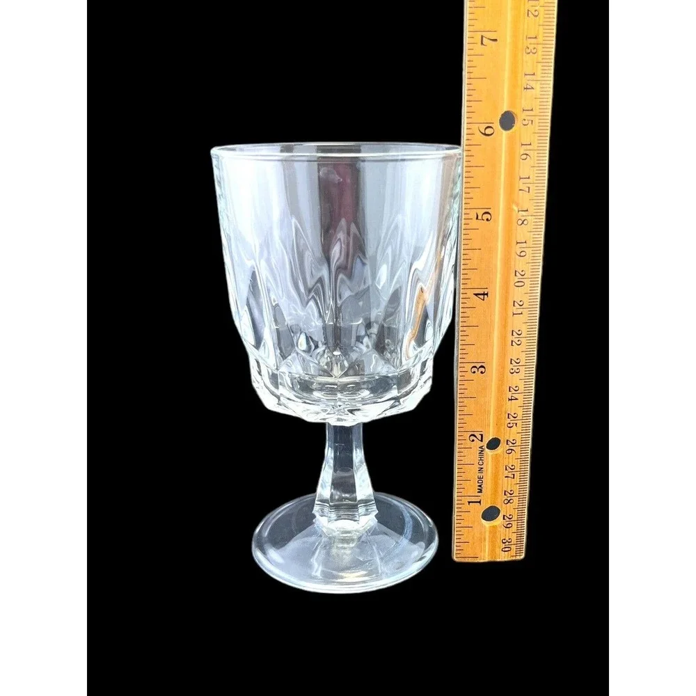 Arcoroc France Glass Goblet 5.75